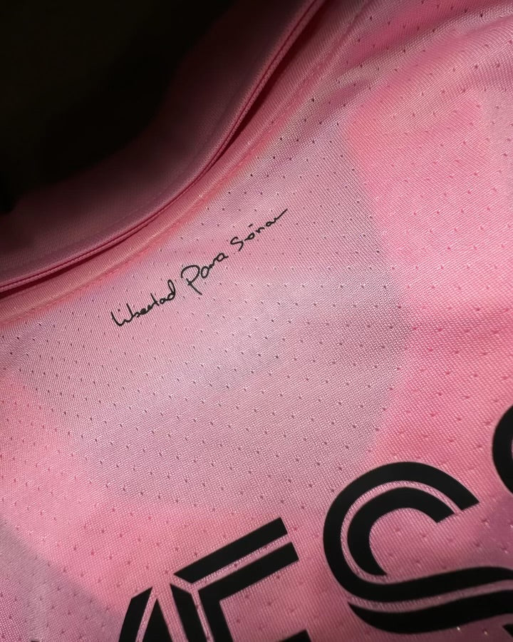 Lionel Messi #10 Inter Miami Pink Home Jersey