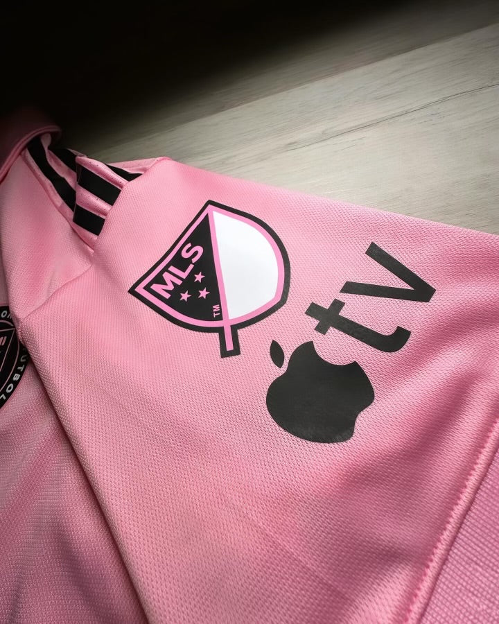 Lionel Messi #10 Inter Miami Pink Home Jersey