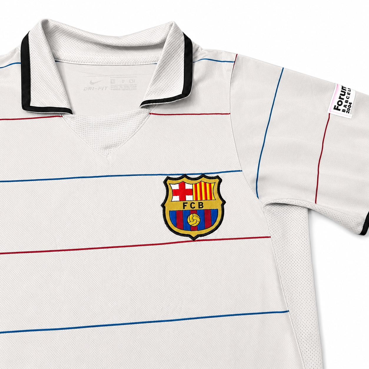 FC Barcelona Ronaldinho #10 Away Jersey – Retro Silver Football Shirt | Vintage Barça Kit