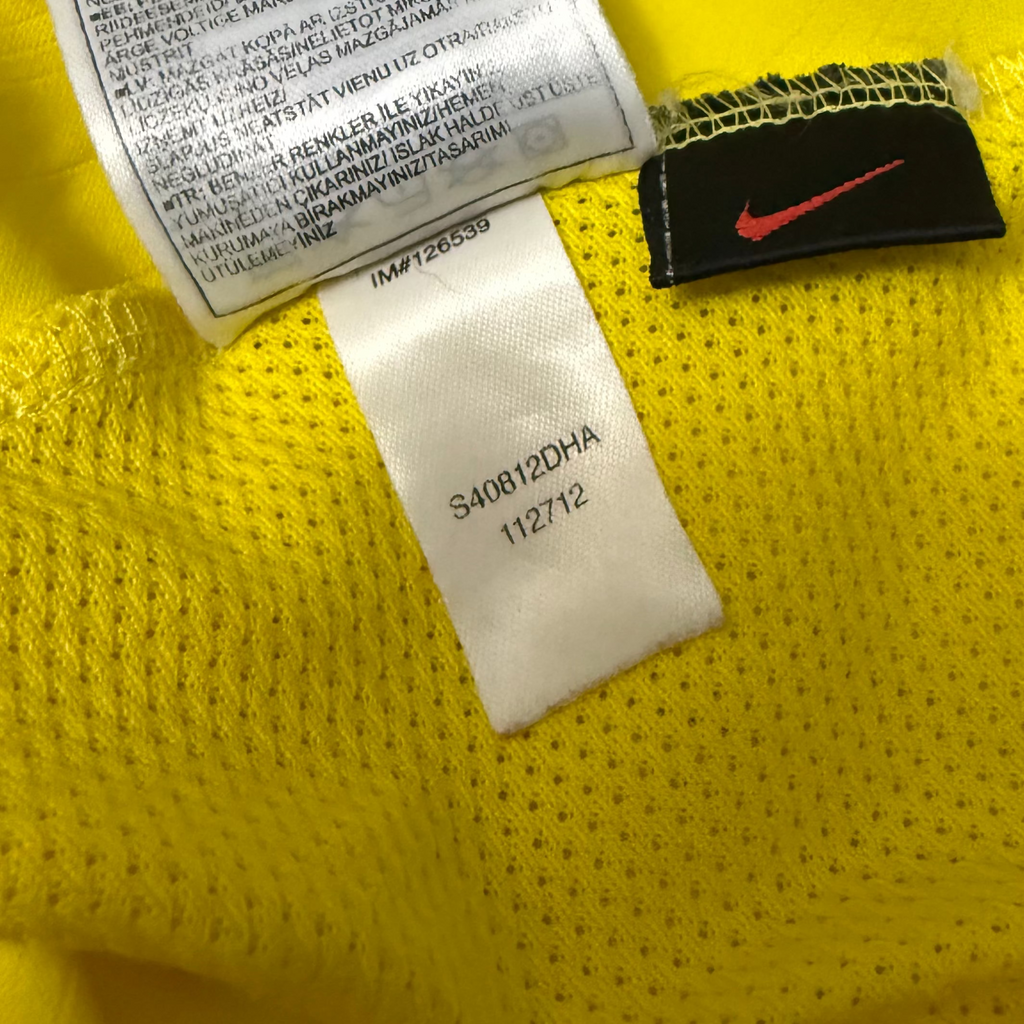 Arsenal 2005/06 Away Jersey – Thierry Henry #14 Yellow Nike Edition