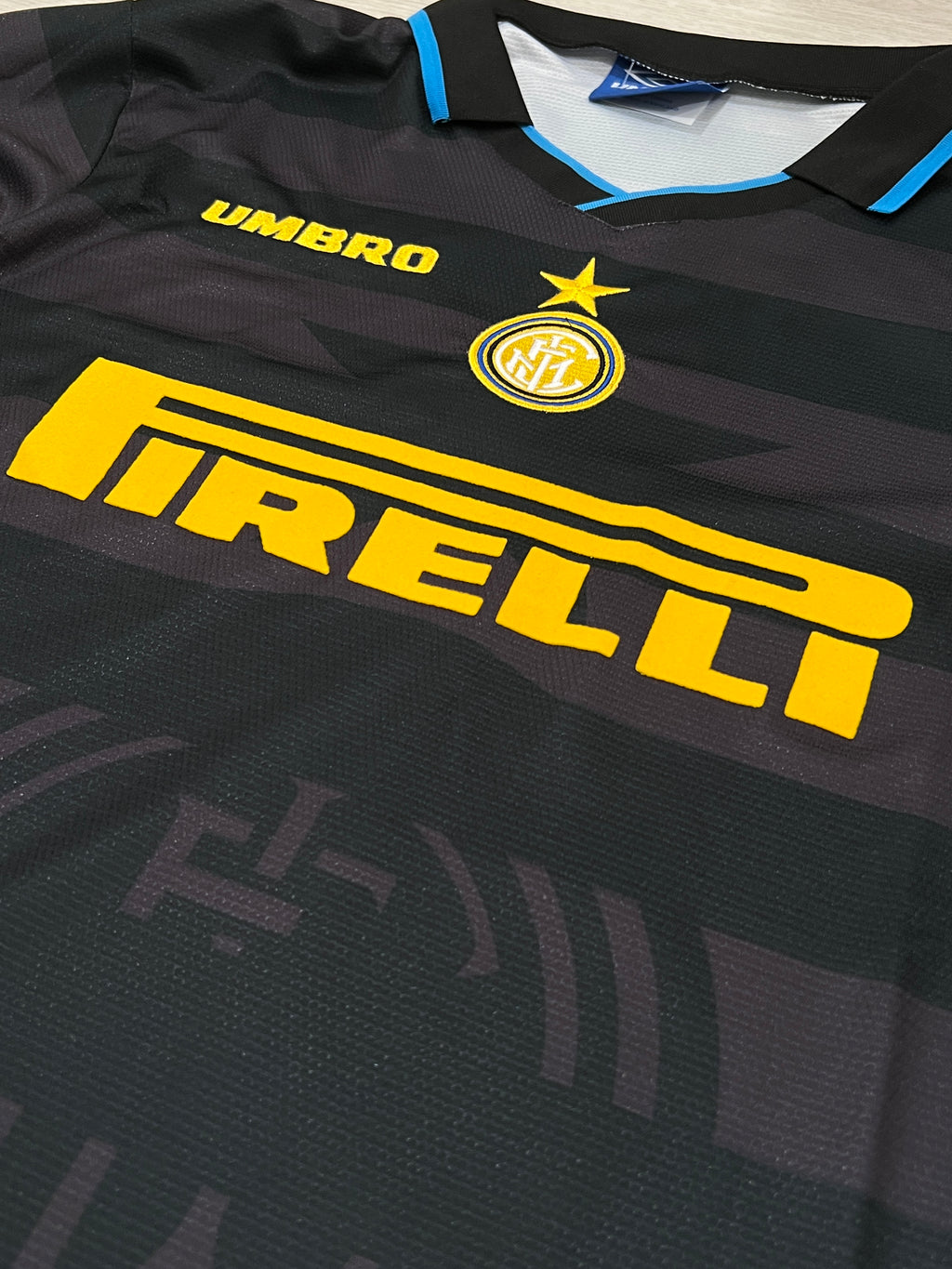 Ronaldo Inter Milan 1997/98 Away Long Sleeve Jersey – #10