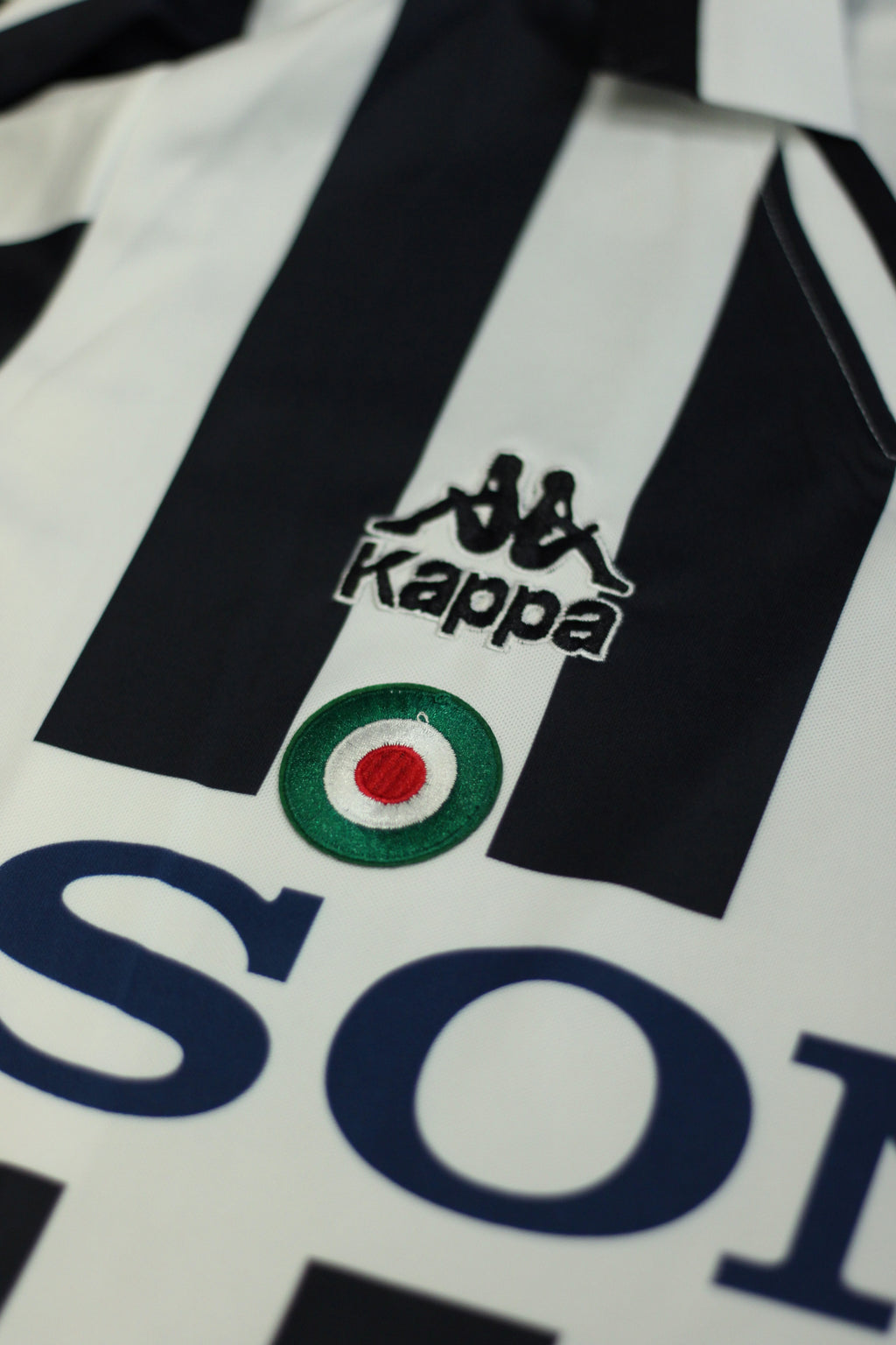 Juventus Zidane #21 Retro Home Jersey – 1997/98