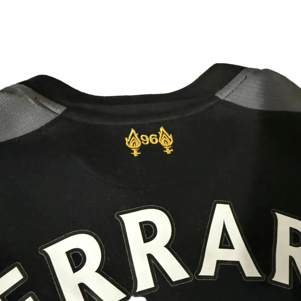 Liverpool FC 2014/15 Third Jersey – Steven Gerrard #8
